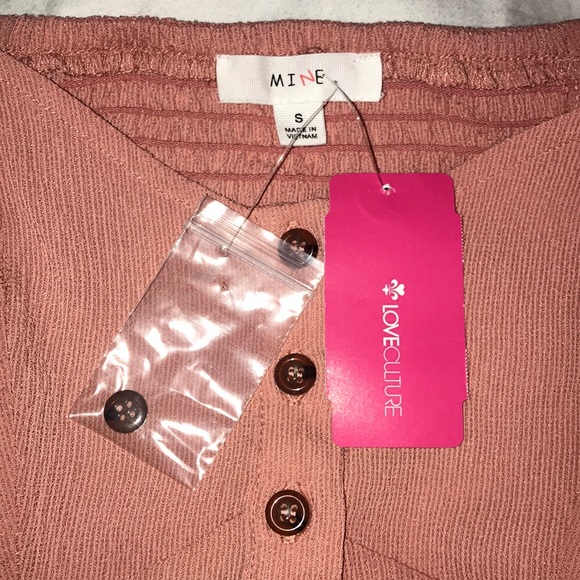 NWT mauve/peachy pink peplum button top - Picture 3 of 4